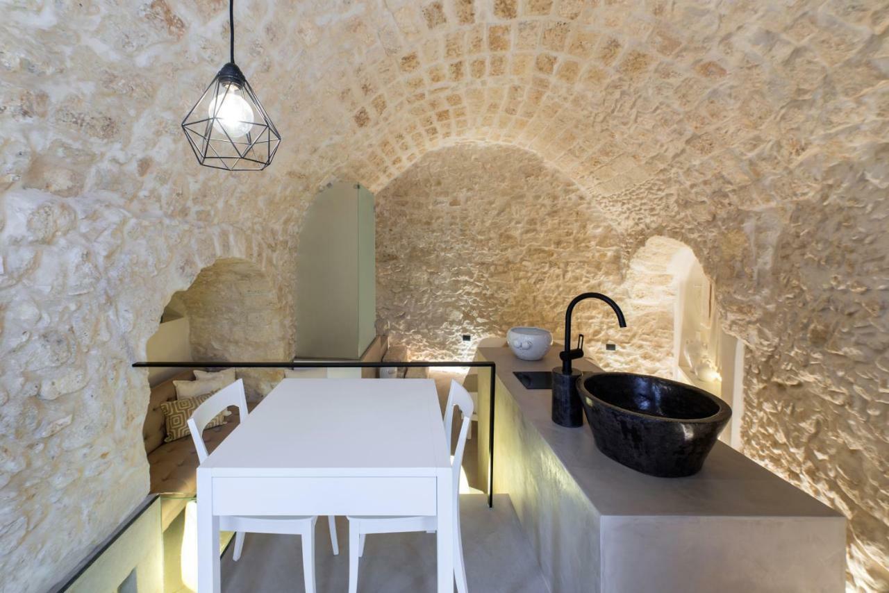 Vittoria Luxury Suite A Ostuni By Wonderful Italy Dış mekan fotoğraf