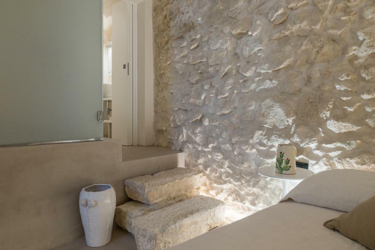 Vittoria Luxury Suite A Ostuni By Wonderful Italy Dış mekan fotoğraf